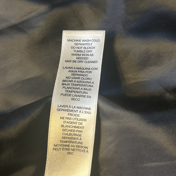 Chico's Womens Full Zip Lined Vest Jacket Black/White Animal Print Sz 1 Sz Med - Picture 4 of 9